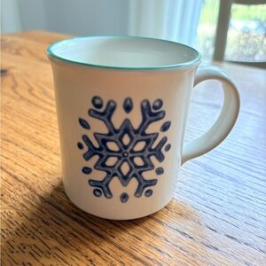 Vintage Pfaltzgraff Nordic Christmas Snowflake (blue) Mug- green rim